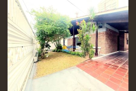 1_photo/94d1fe1317.7113177b53e933c2-ATLAS-fe46ec88-e5a9-4098-a8a5-dea6a19bd4d5.jpg de casa à venda com 5 quartos, 204m² em Jardim Las Palmas, Guarujá