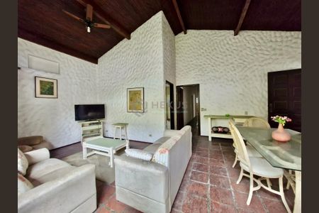 9_photo/94d1fe1317.7249761259ddfa30-ATLAS-f3a63df3-93c9-40c8-81b4-70bec7672d8d.jpg de casa à venda com 6 quartos, 204m² em Jardim Las Palmas, Guarujá