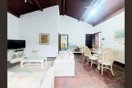 10_photo/94d1fe1317.758c0124b7f0874f-ATLAS-9f92bf6f-627d-4d1c-8364-d1313e4dfdc7.jpg de casa à venda com 5 quartos, 204m² em Jardim Las Palmas, Guarujá
