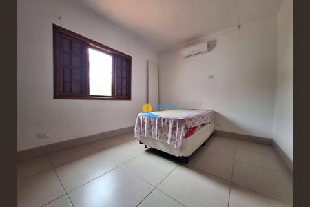 10_photo/94d1fe1333.8a734c1c2a3b006e-ATLAS-4f940cd4-9287-461a-a4e7-fa6847fb0816.jpg de casa à venda com 5 quartos, 240m² em Jardim Las Palmas, Guarujá