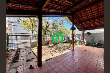 9_photo/94d1fe1375.2c445d7a253e7411-ATLAS-07bfba65-a3f8-43ad-a6d4-e7d8835a0f70.jpg de casa à venda com 4 quartos, 149m² em Jardim Las Palmas, Guarujá