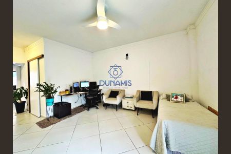 4_photo/94d1fe1397.a64aef6598c47c00-ATLAS-3aac3e80-e305-48c5-b2eb-6453b9d2a54a.jpg de casa à venda com 6 quartos, 140m² em Jardim Las Palmas, Guarujá