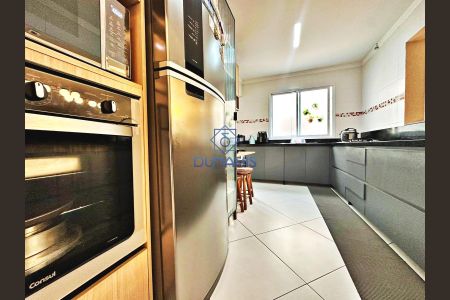 11_photo/94d1fe1397.a64aef6598c47c00-ATLAS-662705f4-23bd-4aa7-913d-07ca286e4355.jpg de casa à venda com 6 quartos, 140m² em Jardim Las Palmas, Guarujá