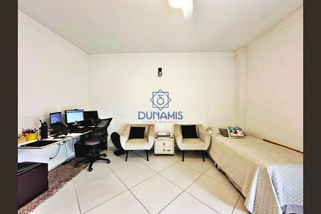 48_photo/94d1fe1397.a64aef6598c47c00-ATLAS-e4923e43-fb6d-4ee8-b9f5-919498d23c0d.jpg de casa à venda com 6 quartos, 140m² em Jardim Las Palmas, Guarujá