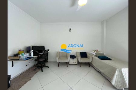 10_photo/94d1fe1397.a9d3d820cda77243-ATLAS-b6cf0bdb-7f1d-4e4e-9170-258fd9bdd8b7.jpg de casa à venda com 3 quartos, 240m² em Jardim Las Palmas, Guarujá