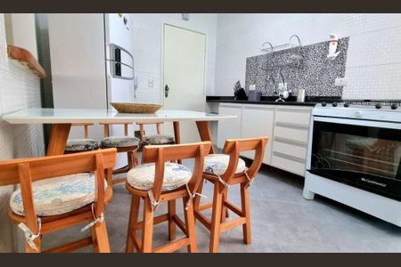 9_photo/94d1fe13d9.6c94516e97cc8a53-ATLAS-4e102e72-9521-4d23-9491-de19ddbdaae0.jpg de apartamento à venda com 2 quartos, 90m² em Jardim Las Palmas, Guarujá