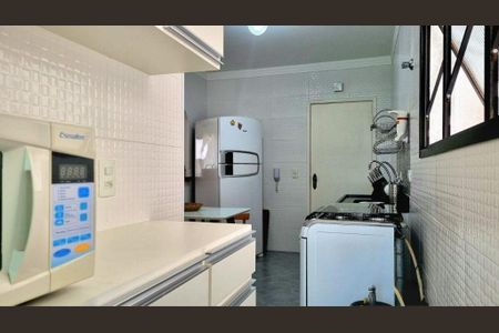 14_photo/94d1fe13d9.6c94516e97cc8a53-ATLAS-5ab48589-e30d-4849-911a-fe2ca2d75ec0.jpg de apartamento à venda com 2 quartos, 90m² em Jardim Las Palmas, Guarujá