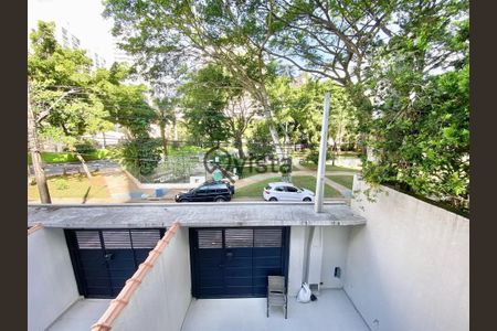 18_photo/94d1fe13e9.9845a183adc4e21d-ATLAS-1a4fbf99-a0ef-4a08-9604-46db36af8a3e.jpg de casa para alugar com 2 quartos, 120m² em Jardim Las Palmas, Guarujá