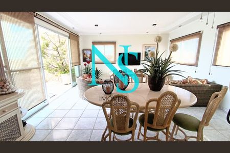 1_photo/94d1fe13ff.0d10c41525043efa-ATLAS-6d85a6f7-e8de-4e03-8326-626fbe9b3083.jpg de apartamento à venda com 3 quartos, 200m² em Jardim Las Palmas, Guarujá