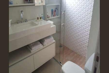 18_photo/94d1fe1409.7a29a65e4e33e0fa-ATLAS-604932e7-cc4b-4a67-902f-0cf1016bd91a.jpg de apartamento à venda com 3 quartos, 135m² em Vila Luis Antonio, Guarujá