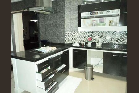 10_photo/94d1fe1419.0335eaa80dc49db8-ATLAS-49974f5b-0e14-4c38-8bf7-a69c679ca48a.jpg de apartamento à venda com 3 quartos, 170m² em Cing, Guarujá