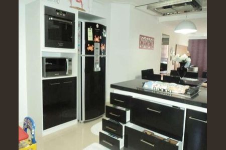 14_photo/94d1fe1419.0335eaa80dc49db8-ATLAS-b65ba7db-87aa-4e8d-8e74-d8e6200854a3.jpg de apartamento à venda com 3 quartos, 170m² em Cing, Guarujá