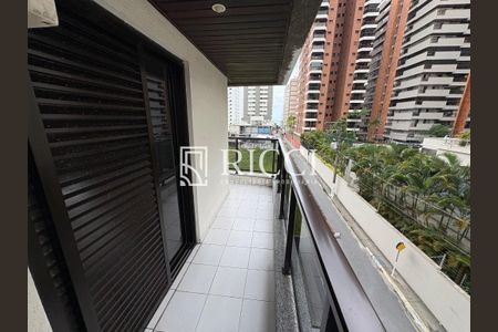 44_photo/94d1fe1419.809b828b718bde10-ATLAS-8f330422-cecc-4e24-9764-05c4a1e12942.jpg de apartamento à venda com 3 quartos, 131m² em Cing, Guarujá