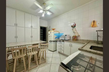 19_photo/94d1fe1437.b8903a417ba4ad3c-ATLAS-efda42ac-ba61-4ff3-b1ed-c2d1b8ddfd3b.jpg de apartamento à venda com 2 quartos, 110m² em Jardim Las Palmas, Guarujá