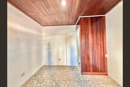 35_photo/94d1fe1449.ceff8192393c33de-ATLAS-bee1b69c-255a-4e49-9ef9-a40d2e458456.jpg de casa à venda com 3 quartos, 120m² em Cing, Guarujá