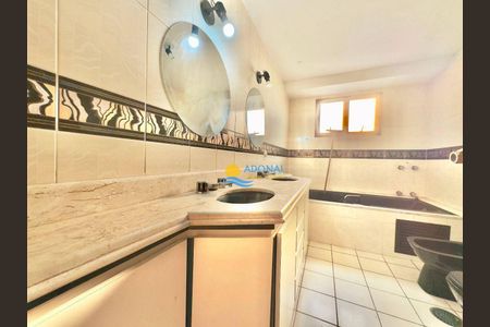 12_photo/94d1fe1449.dc2ee5b5f5d7deff-ATLAS-07969cf7-5f55-4665-9f37-5eec83788e21.jpg de apartamento à venda com 3 quartos, 190m² em Vila Alzira, Guarujá