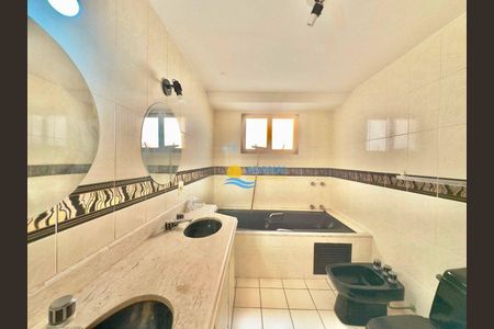 7_photo/94d1fe1449.dc2ee5b5f5d7deff-ATLAS-b698c018-00d4-4d63-aced-9ef72b87ac1b.jpg de apartamento à venda com 3 quartos, 190m² em Vila Alzira, Guarujá