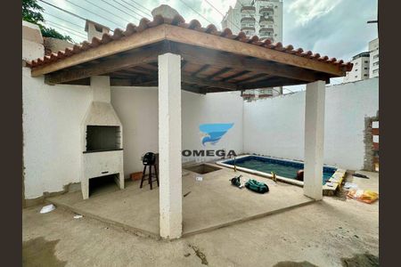 8_photo/94d1fe145b.dd7b20bb6964eb92-ATLAS-5c286d5e-d664-47f5-aa2a-d894ff545a8d.jpg de casa à venda com 3 quartos, 160m² em Jardim Asturias, Guarujá