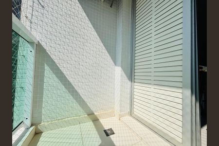 10_photo/94d1fe145d.bf28833e41de0c90-ATLAS-9bb89c6c-6d5d-4d5e-8e79-2ce7a1fb90e4.jpg de apartamento à venda com 2 quartos, 80m² em Vila Alzira, Guarujá