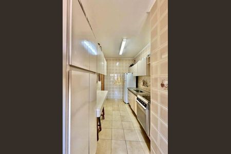 4_photo/94d1fe1481.02c0df0636c75b4d-ATLAS-52aea3ed-3ff6-4858-b3e4-ad6a0879faae.jpg de apartamento à venda com 2 quartos, 65m² em Vila Luis Antonio, Guarujá