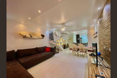 10_photo/94d1fe14cb.5c39da281127e8f9-ATLAS-5ea7a9bc-2da7-4c15-a0a9-cb0df84e908b.jpg de apartamento à venda com 3 quartos, 80m² em Vila Alzira, Guarujá