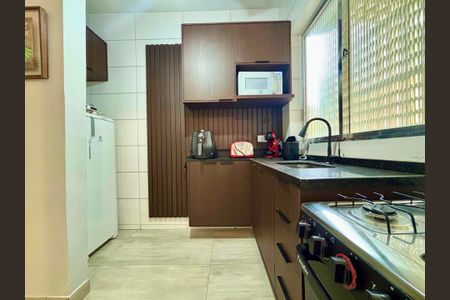 13_photo/94d1fe14cb.9b0e853e47463488-ATLAS-6ff1cf85-ab0d-4d57-beb5-cea197c32bca.jpg de apartamento à venda com 1 quarto, 50m² em Vila Alzira, Guarujá