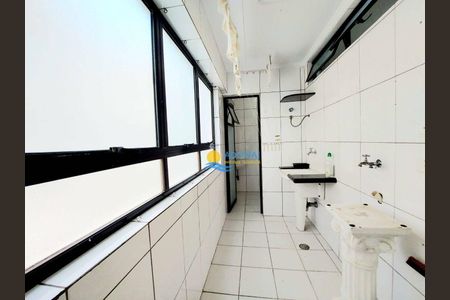 26_photo/94d1fe14e3.17d20b7e537472de-ATLAS-bf4a42f2-038b-443c-bf6c-1e4eb7a67ce2.jpg de apartamento à venda com 3 quartos, 140m² em Vila Luis Antonio, Guarujá