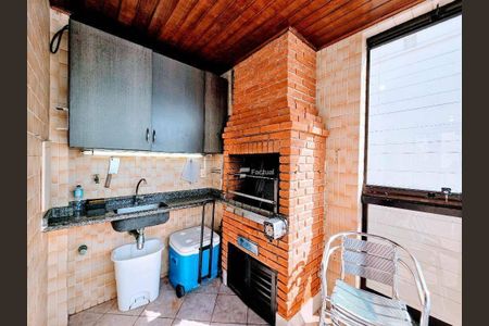 2_photo/94d1fe14e3.fd0df9f397d673e9-ATLAS-d34910fb-2a2b-4dff-851e-5f086f1cd9f9.jpg de apartamento à venda com 3 quartos, 137m² em Vila Luis Antonio, Guarujá