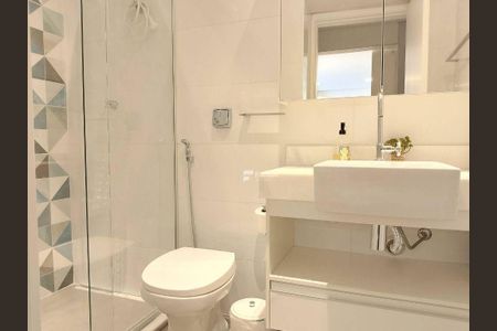 25_photo/94d1fe14ff.d2412880d74d60d7-ATLAS-cb78b261-7da5-4e83-b6f1-6da11518c07c.jpg de apartamento à venda com 4 quartos, 184m² em Pr. das Asturias, Guarujá