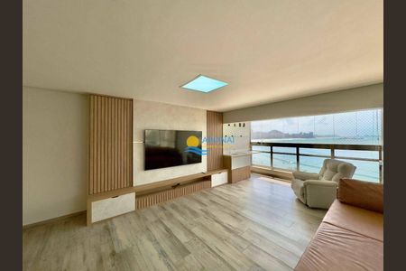 12_photo/94d1fe1529.f57d27a94c6d3619-ATLAS-4a5efe26-7f75-4aac-8ea4-b0d2d3b7d169.jpg de apartamento à venda com 3 quartos, 200m² em Vila Luis Antonio, Guarujá