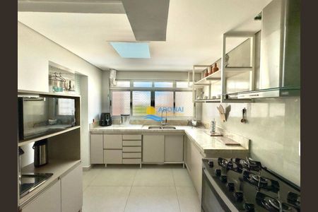 38_photo/94d1fe1529.f57d27a94c6d3619-ATLAS-4e14c529-9fcc-4d8a-847c-165d7e8b18b7.jpg de apartamento à venda com 3 quartos, 200m² em Vila Luis Antonio, Guarujá