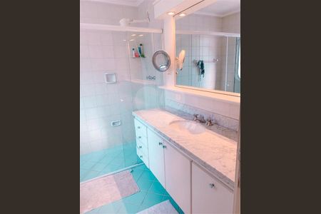 11_photo/94d1fe15b7.f9fd596f8c1c84e9-ATLAS-4dfcaca5-5232-4bcb-8d52-ba3771aa8b22.jpg de apartamento à venda com 4 quartos, 200m² em Centro, Guarujá