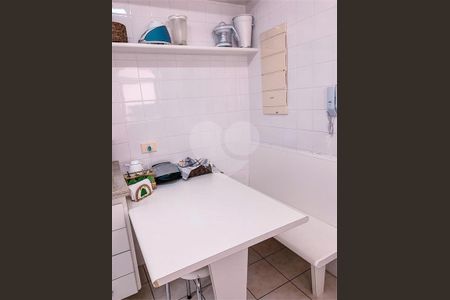 51_photo/94d1fe15b7.f9fd596f8c1c84e9-ATLAS-b61e8823-e440-40b7-836e-3e5c36fc2c89.jpg de apartamento à venda com 4 quartos, 200m² em Centro, Guarujá