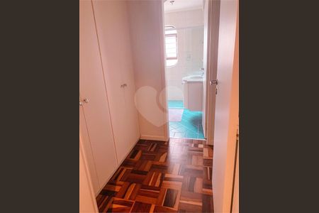 23_photo/94d1fe15b7.f9fd596f8c1c84e9-ATLAS-c0786009-7eac-48ea-b7ed-df626b18fa87.jpg de apartamento à venda com 4 quartos, 200m² em Centro, Guarujá