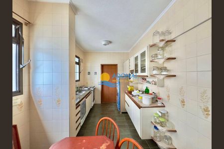 36_photo/94d1fe15c9.6ad3b8e0b8d9bd8e-ATLAS-848e54b8-6b43-4643-899a-c44d7c1c4f93.jpg de apartamento à venda com 4 quartos, 175m² em Vila Luis Antonio, Guarujá