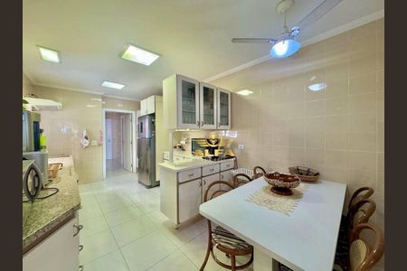 10_photo/94d1fe15c9.809fa58b86ba6301-ATLAS-69a6effc-0a12-4f09-b0ed-e20bca2d9217.jpg de apartamento à venda com 4 quartos, 186m² em Vila Luis Antonio, Guarujá