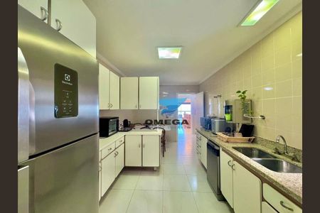 12_photo/94d1fe15c9.809fa58b86ba6301-ATLAS-810ff2a1-4af2-4e60-891e-0e97aa7a0bc1.jpg de apartamento à venda com 4 quartos, 200m² em Vila Luis Antonio, Guarujá