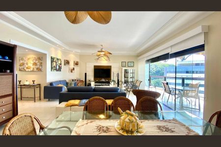 11_photo/94d1fe15c9.d5d3d868f4761fe0-ATLAS-6fa63f6e-a2c5-42fc-b709-e6b490c8ddab.jpg de apartamento à venda com 3 quartos, 210m² em Vila Luis Antonio, Guarujá