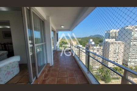 4_photo/94d1fe1603.bad895b5f146425f-ATLAS-a126bdf0-dfd7-4d75-89e8-debb34f50e3d.jpg de apartamento à venda com 4 quartos, 195m² em Vila Luis Antonio, Guarujá