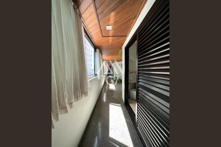 11_photo/94d1fe1603.d10fa17307db2356-ATLAS-5d0d0cc2-5243-4a4a-b783-d55d1e12bcd2.jpg de apartamento à venda com 4 quartos, 212m² em Vila Luis Antonio, Guarujá