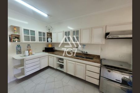 5_photo/94d1fe1603.edb888d9d432ffad-ATLAS-0bdbc819-1ddc-49c7-8336-60e1bd7ad1a4.jpg de apartamento à venda com 3 quartos, 154m² em Vila Luis Antonio, Guarujá
