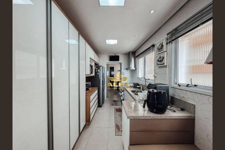 2_photo/94d1fe160b.6c8a05d92dc0fdb7-ATLAS-1a7e6a68-9fc4-4392-80f9-069c3dc87304.jpg de apartamento à venda com 4 quartos, 190m² em Vila Luis Antonio, Guarujá