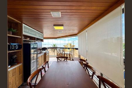 12_photo/94d1fe160b.6c8a05d92dc0fdb7-ATLAS-a71401fa-0372-4a96-b8c5-b2ede2e961a9.jpg de apartamento à venda com 4 quartos, 190m² em Vila Luis Antonio, Guarujá