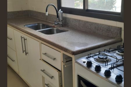 7_photo/94d1fe160f.2bd6c31d73845aaa-ATLAS-2f68bf4e-7c92-467a-8a2a-4e0271145abb.jpg de apartamento à venda com 3 quartos, 165m² em Vila Luis Antonio, Guarujá