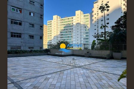 5_photo/94d1fe17d5.721b15c387b209eb-ATLAS-5182eea6-896c-46bd-846b-ea8fd12ddb1d.jpg de apartamento à venda com 2 quartos, 80m² em Barra Funda, Guarujá