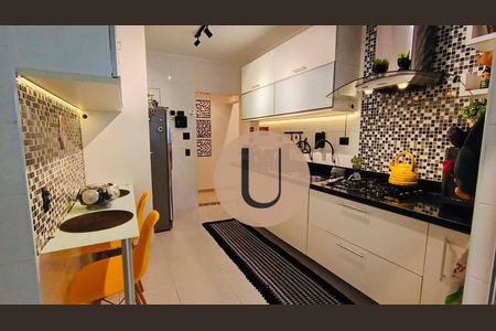 30_photo/94d1fe17d9.085bb7b3e15aab30-ATLAS-fb78f601-1d04-49d3-87a3-ed9a2aad7ee7.jpg de apartamento à venda com 2 quartos, 105m² em Centro, Guarujá