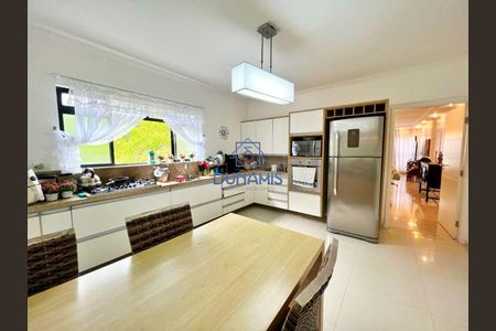 4_photo/94d1fe17dd.4625cc9d9ffb391a-ATLAS-0f7c7f36-498b-4ffc-b357-9ee191fa9bcd.jpg de apartamento à venda com 6 quartos, 140m² em Barra Funda, Guarujá