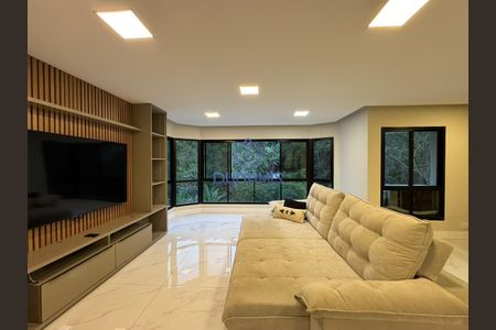 8_photo/94d1fe17e3.80165a91f6a0e5ee-ATLAS-94e53da1-18cf-457c-b410-b8c611b5af7b.jpg de apartamento à venda com 3 quartos, 115m² em Barra Funda, Guarujá