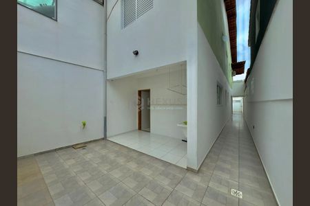 18_photo/94d1fe1aa9.93b8fa184532727f-ATLAS-4590198f-9ce2-4005-b5e4-da4102070b53.jpg de casa à venda com 3 quartos, 124m² em Jardim Las Palmas, Guarujá