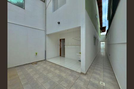 18_photo/94d1fe1aa9.93b8fa184532727f-ATLAS-e4633a0a-9560-406e-8fa2-9b9daec8e6f0.jpg de casa à venda com 3 quartos, 124m² em Jardim Las Palmas, Guarujá